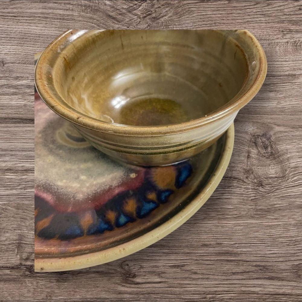 Nichols Pottery chip and dip bowl platter combination. Handmade. Artist singed - Picture 4 of 11